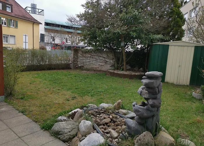 Gute Laune Mit Terrasse Und Garten Zentral